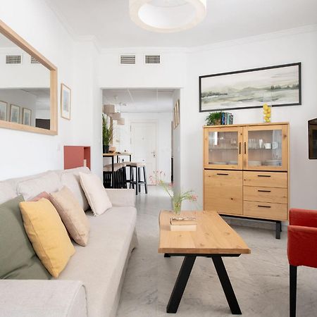 Jardines Del Prado Suite Apartment Sevilla Bagian luar foto